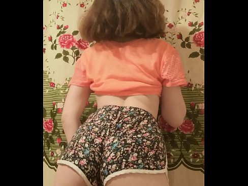 ❤️ Sexy mladá kočka svléká šortky před kamerou. ❤️❌ Super sex u cs.porn-evooli.ru ❌❤
